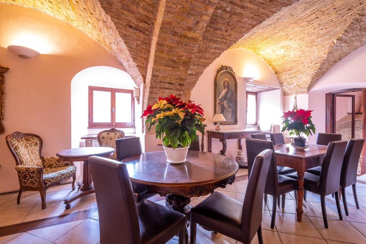 Hotel Trevi Palazzo Natalini 外观 照片